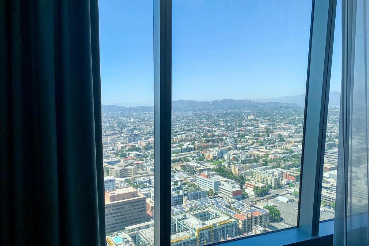 Sky Rise Apartments Los Angeles Exterior photo