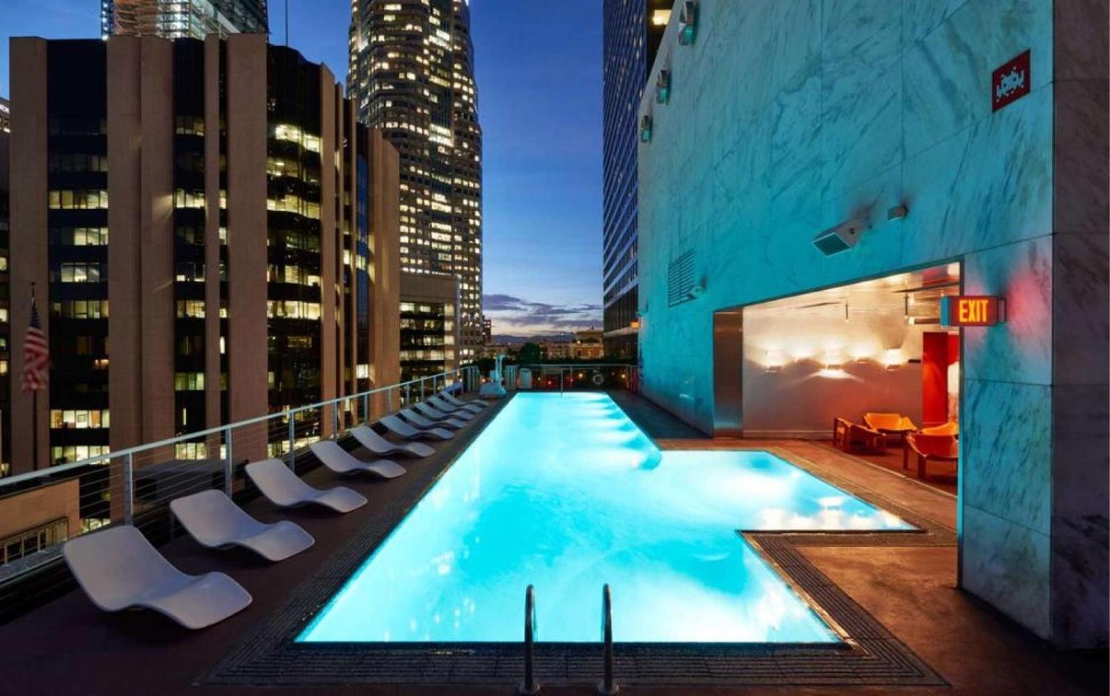 Sky Rise Apartments Los Angeles Exterior photo
